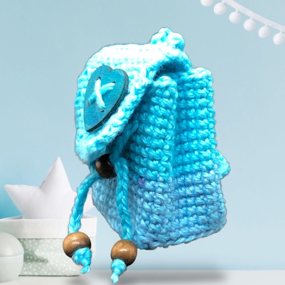 Handmade Crochet Mini Bag Keychain – Blue Colorblock, with Heart Button & Tassel - Picture 4 of 15